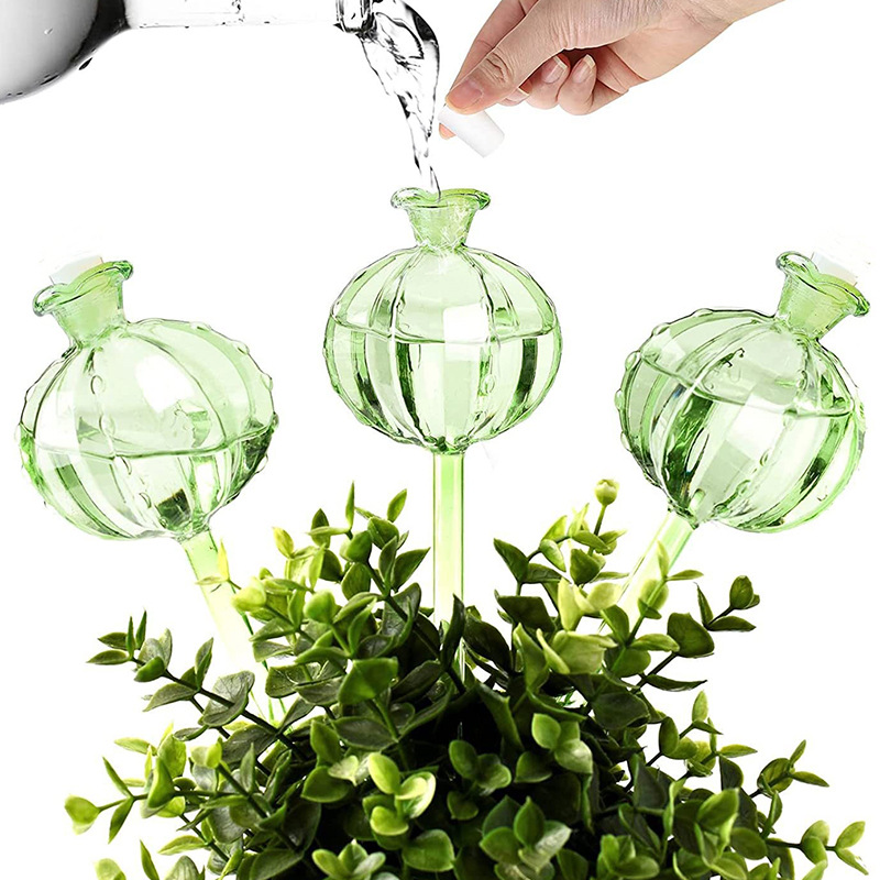 Self Watering Insert - PVC自動給水ボール型フラワー型植物給水器軽量室内植物用点滴灌漑システム